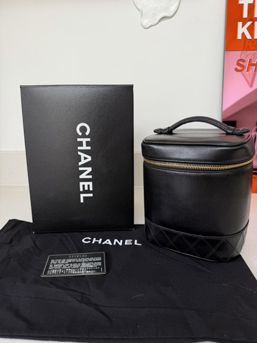 Chanel vintage timeless vanity - chanel,